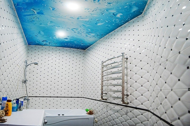Натяжной потолок в ванной №4